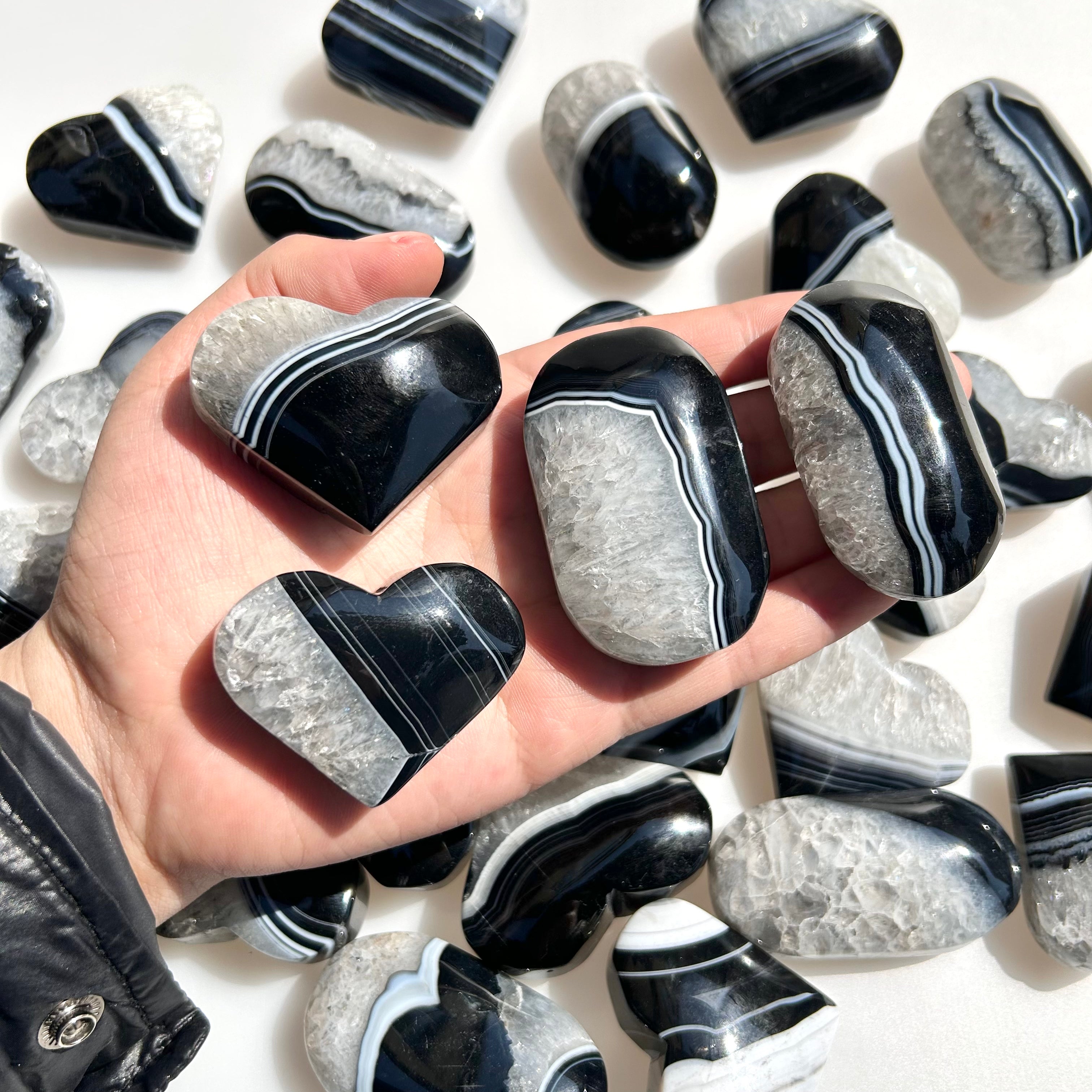 Black Sardonyx Heart And Palm